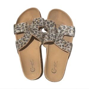 5/$25 EUC Cato Women's Sandals - Black, Tan, and Gray